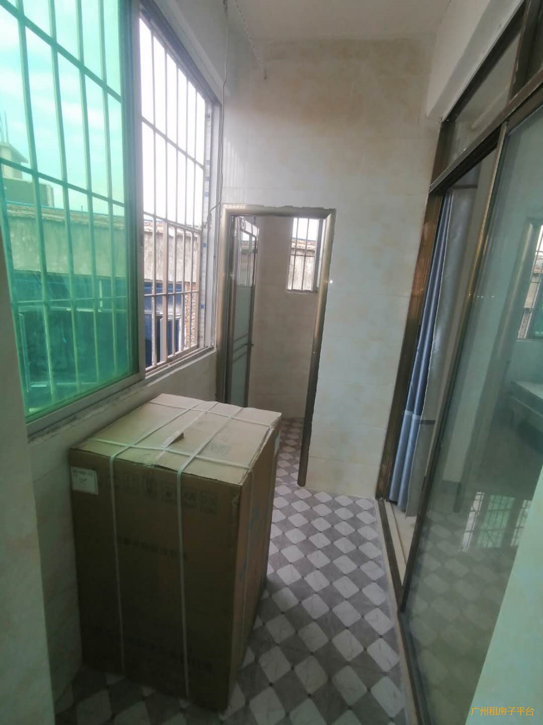 嘉兴苑电梯公寓全新招租
