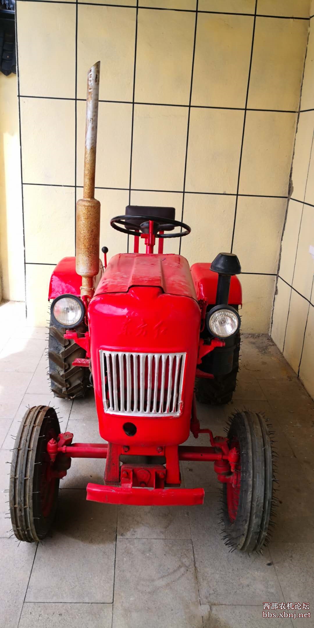 罕见,邢台产的东方红-12型小四轮拖拉机
