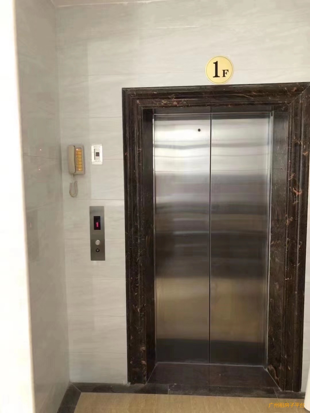 柯木塱 六号线 全新电梯公寓出租