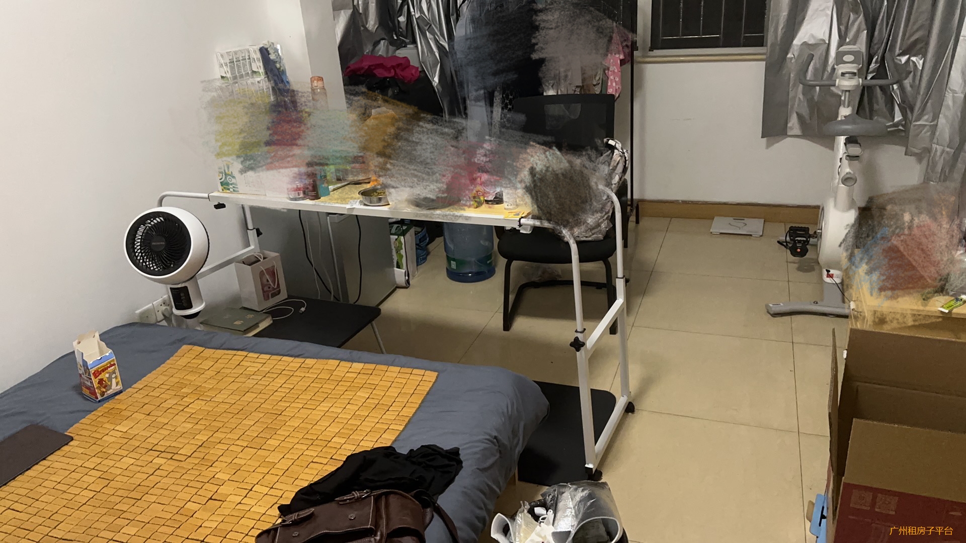 天河体育西大次卧转租