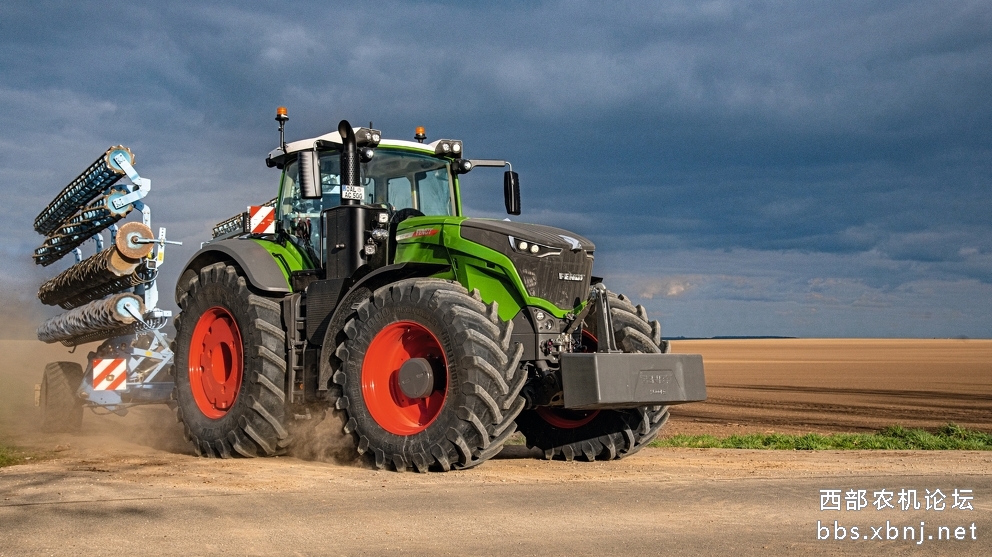 fendt自洁式空气过滤器荣67获德国农业协会创新银奖