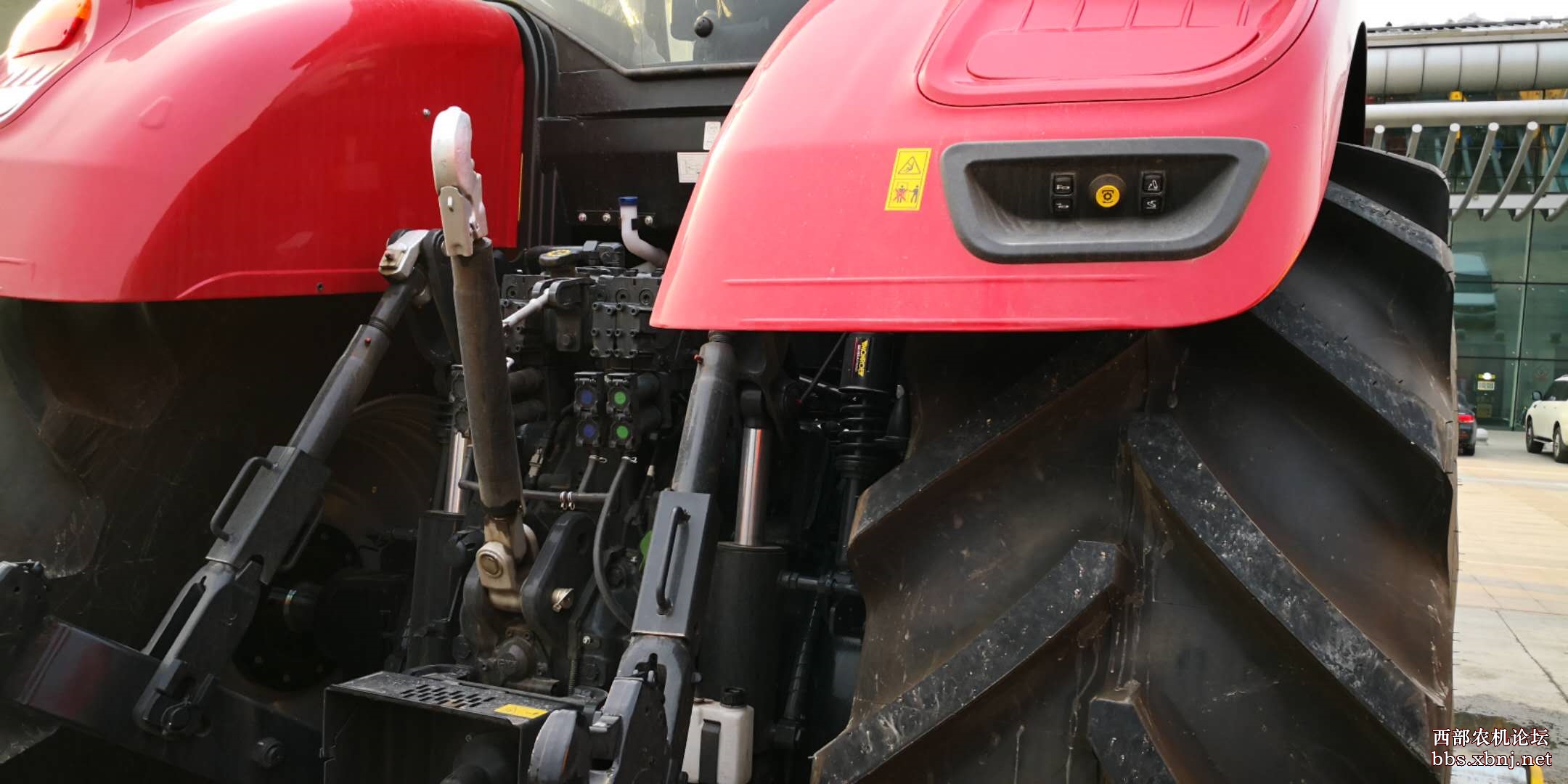 新款凯斯270亮相2019新疆农机展先睹为快