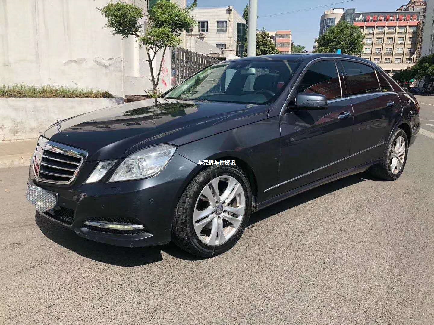 98 新到差一个月12年奔驰e300知道价71万,全款带大本   _微赞云社区