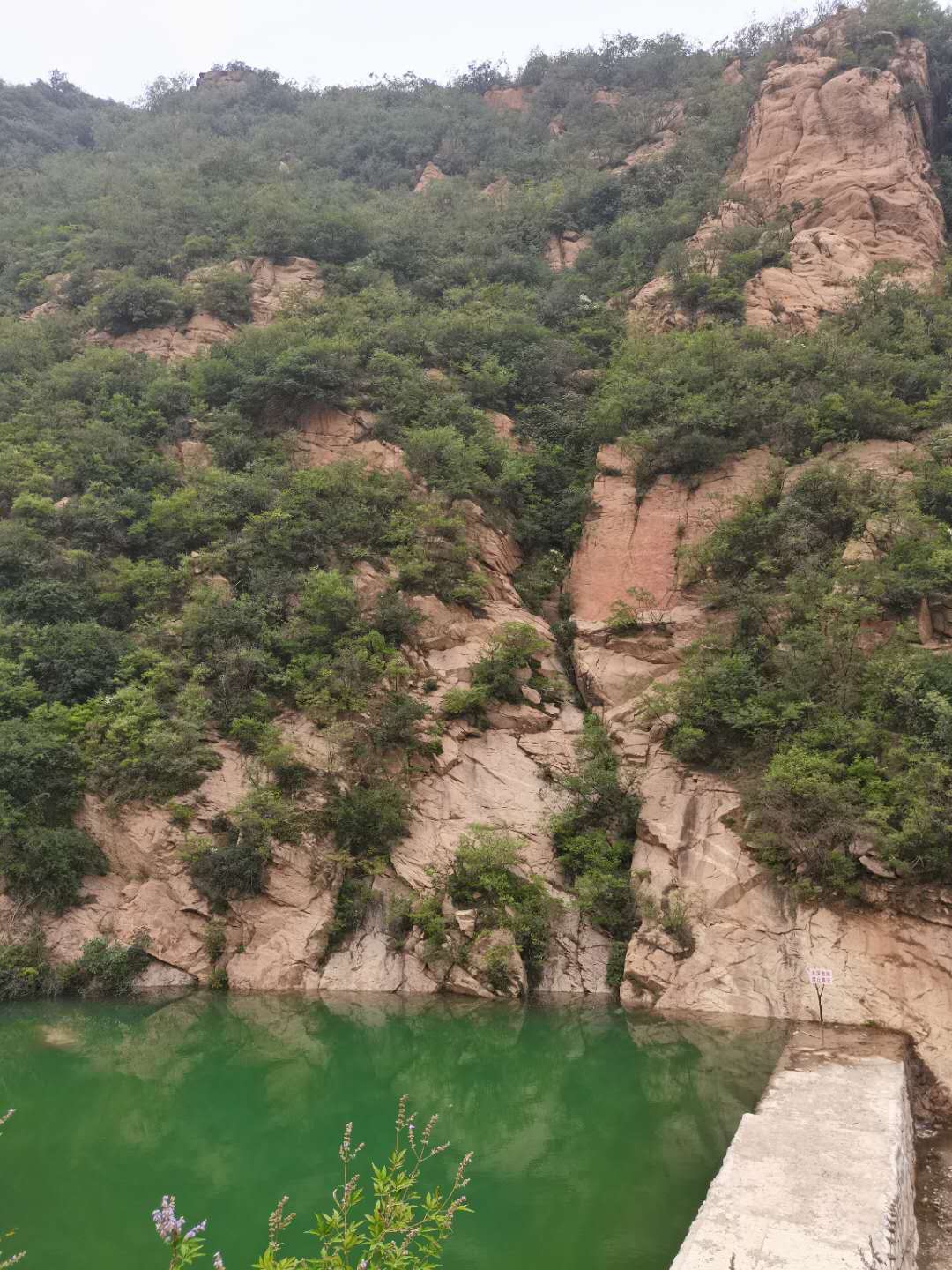 内丘县火车站健步队黄岔旅行健步,美丽山区
