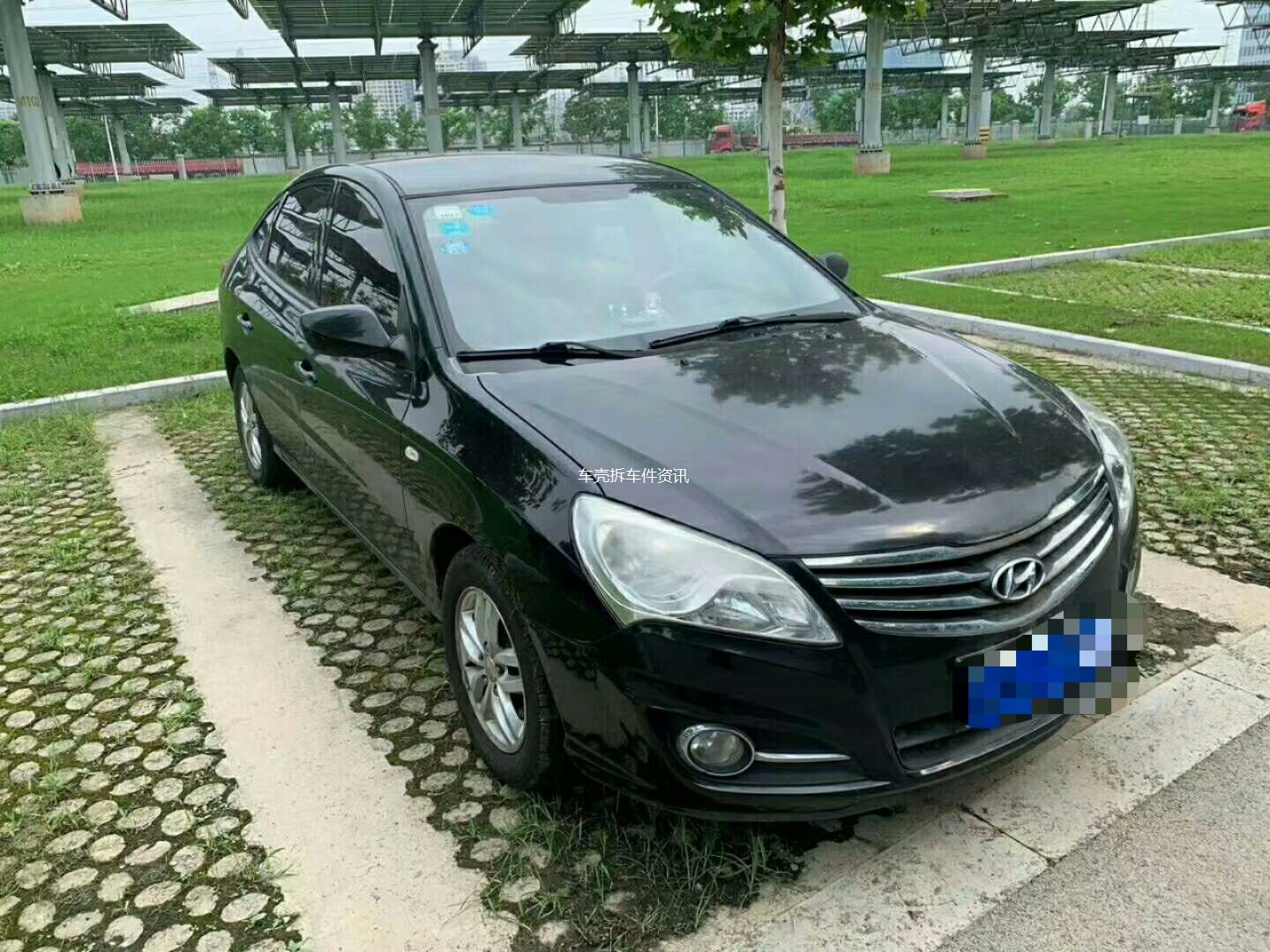 出,15年现代悦动,违章多整车,手动标配