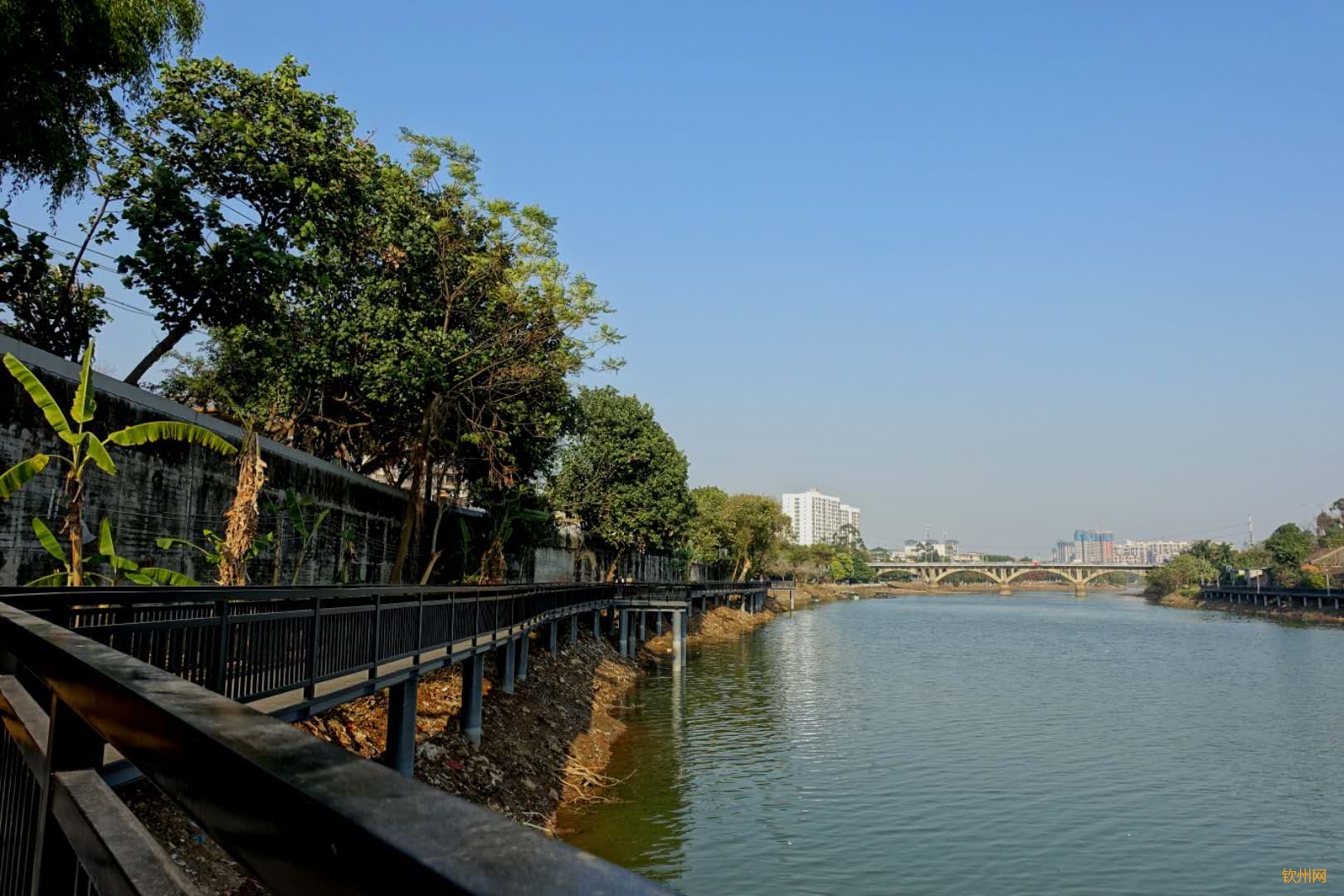   一江两岸工程,建设美丽钦州.