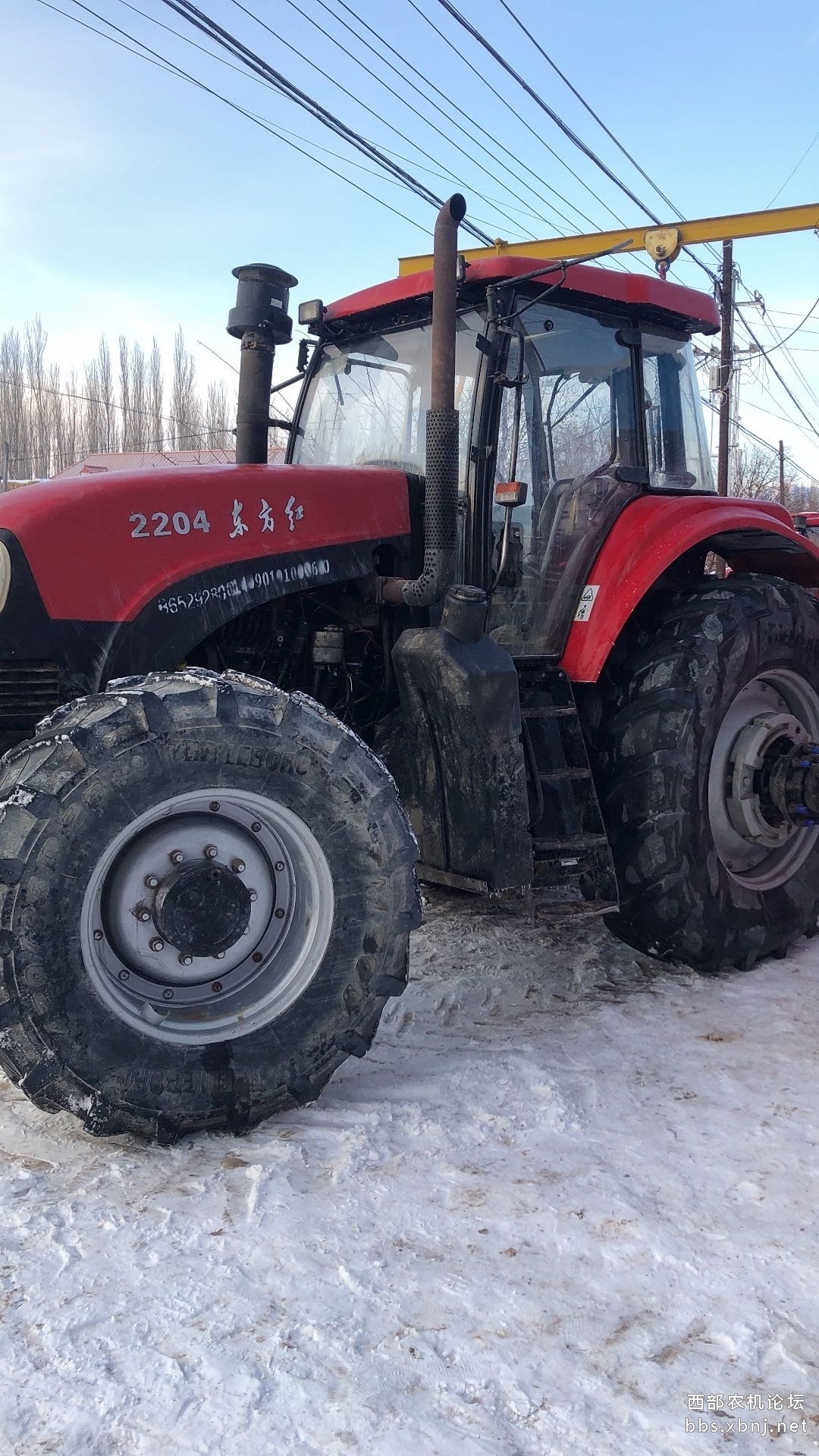 出售一批二手东方红拖拉机雷肯犁