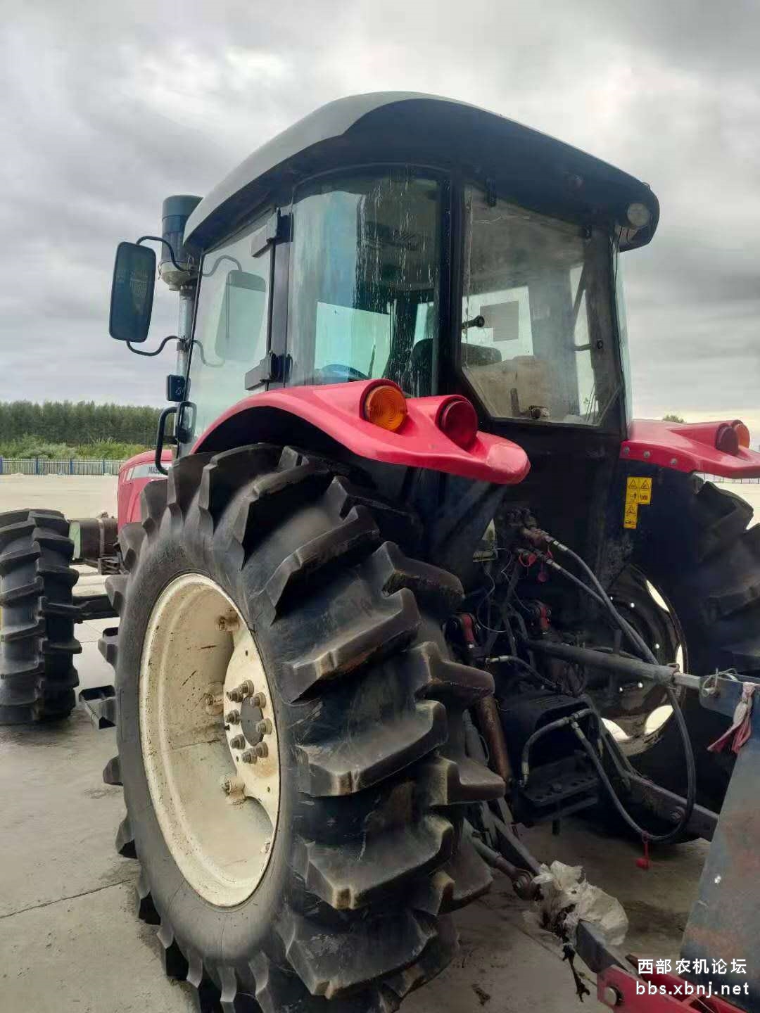 出售一台16年麦赛福格森1204